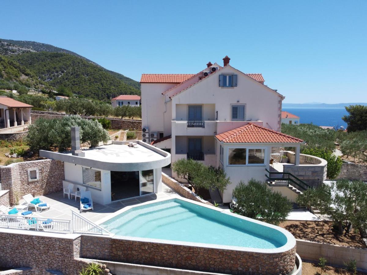 Villa Franka With Swimming Pool بول المظهر الخارجي الصورة